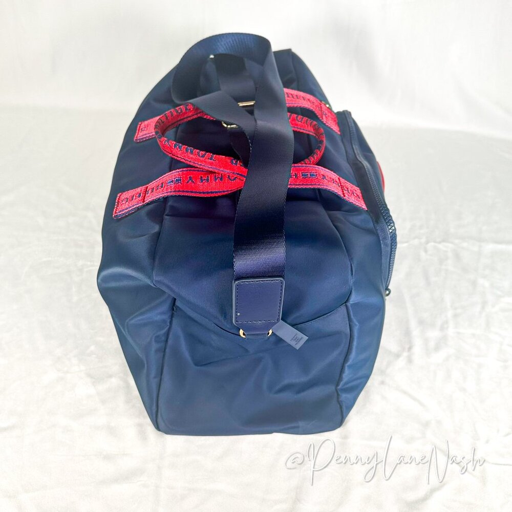 Tommy Hilfiger Neoprene Gym Weekend Duffel Bag Blue - Picture 7 of 16